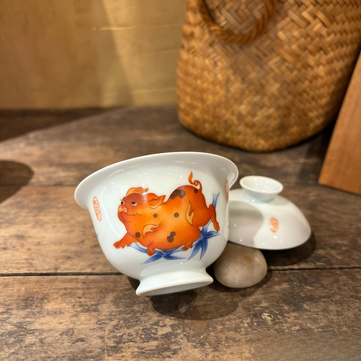 Flying Pig Porcelain Gaiwan, 120 ml Tea Gift angle 9