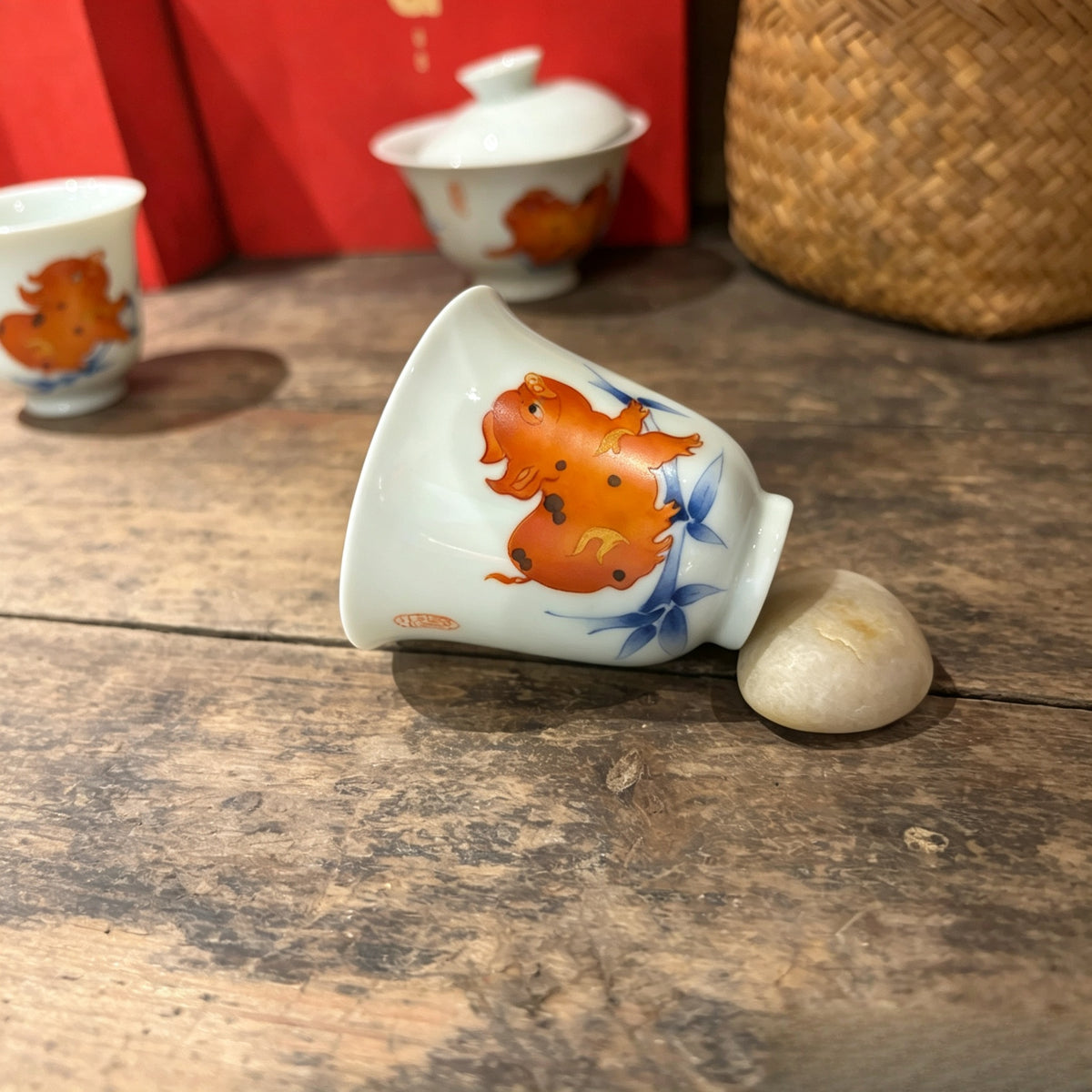 Flying Pig Porcelain Egg Cup, 40 ml Small Tea Cup angle 4