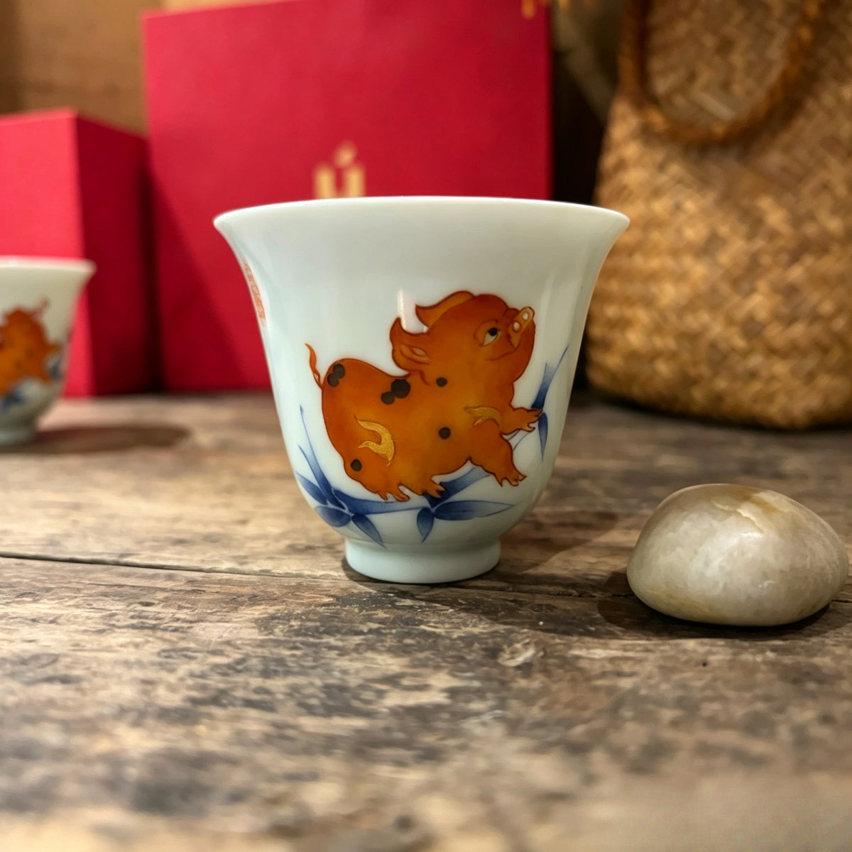 Flying Pig Porcelain Egg Cup, 40 ml Small Tea Cup angle 9