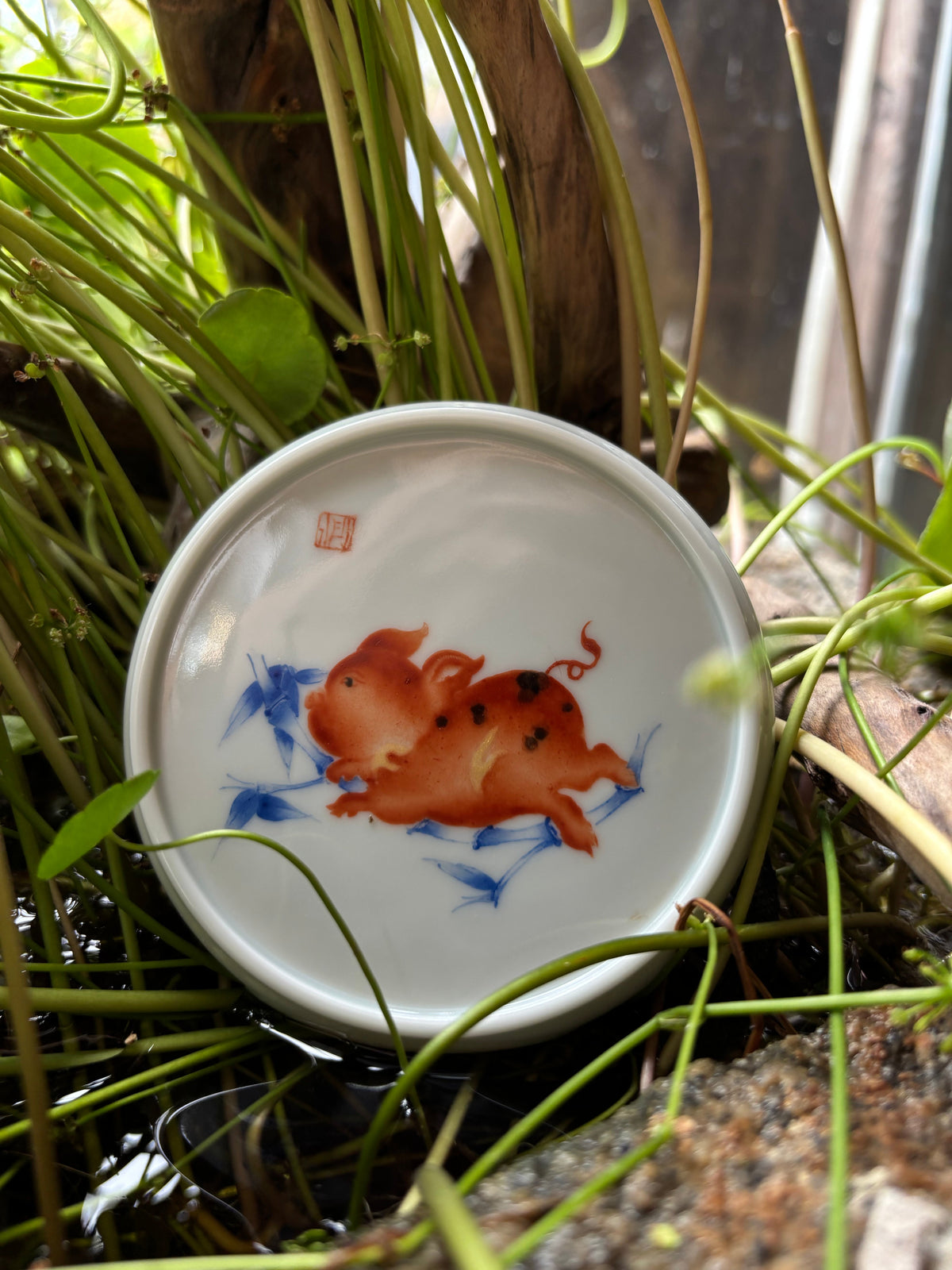 Gilded Flying Pig Small Teapot Tray