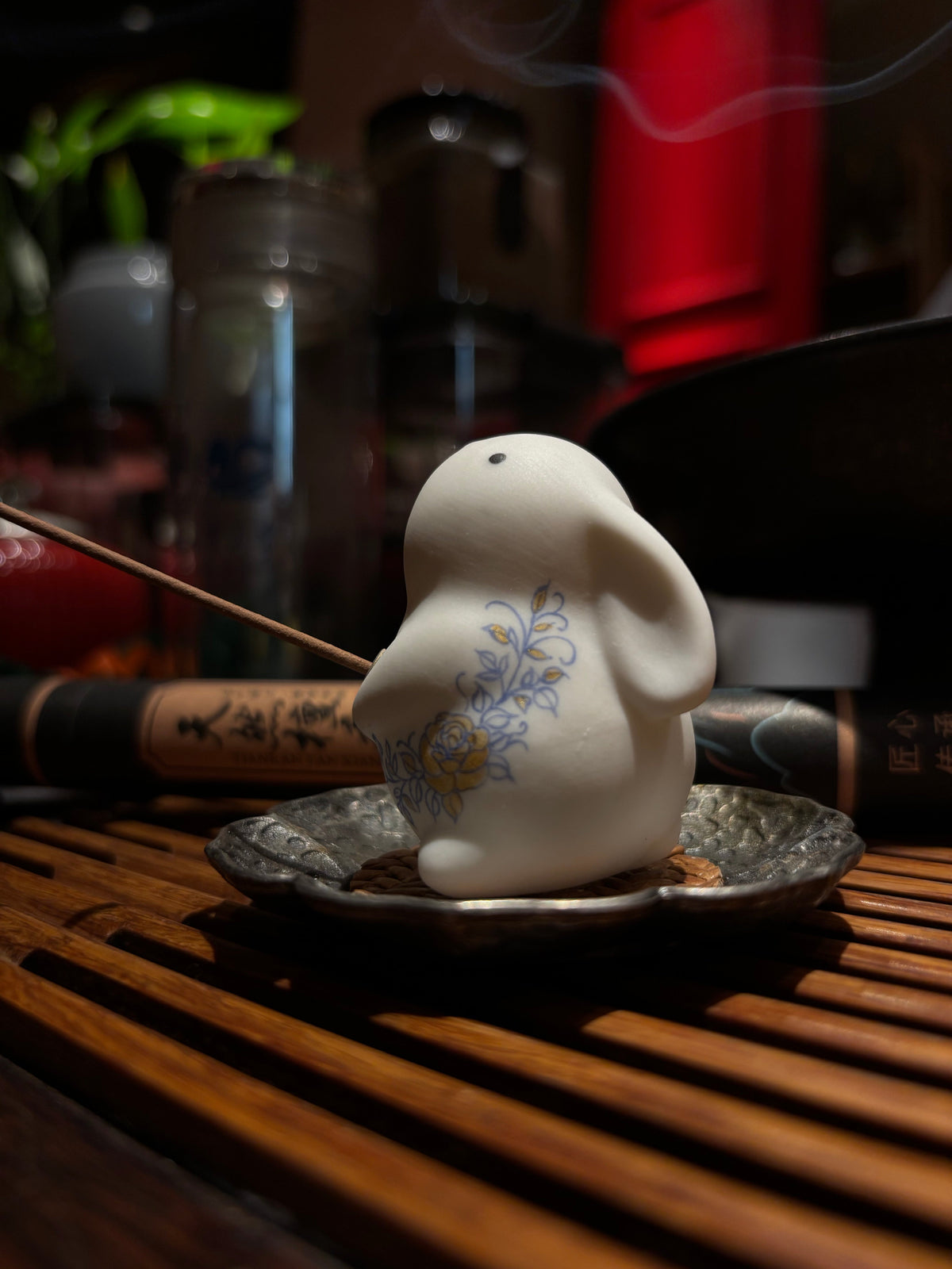 Blue-and-White Rabbit Porcelain Incense Holder for Calm Desk Rituals angle 1