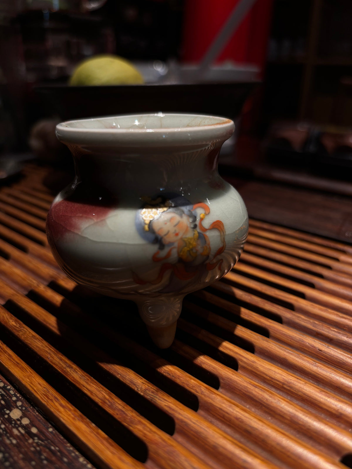 Triangular Porcelain Incense Holder for Tea Corners and Quiet Rooms angle 5
