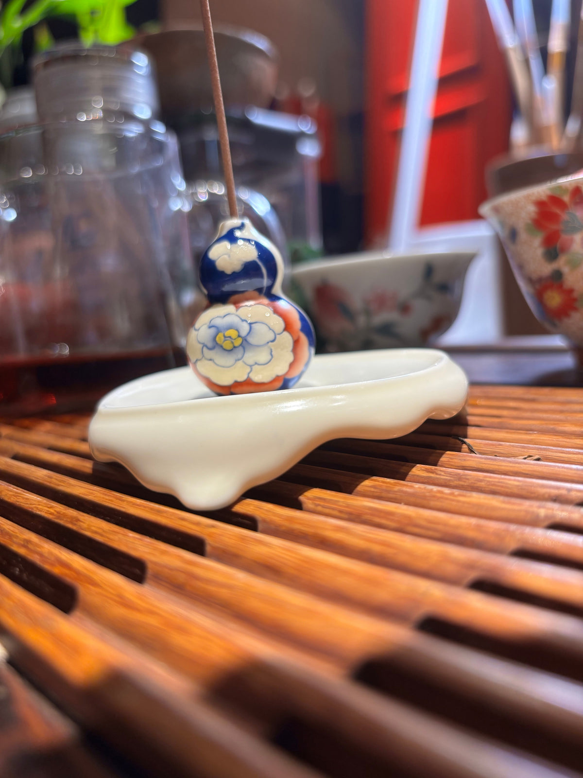 Gourd Porcelain Incense Holder for Calm Bedroom Rituals angle 5